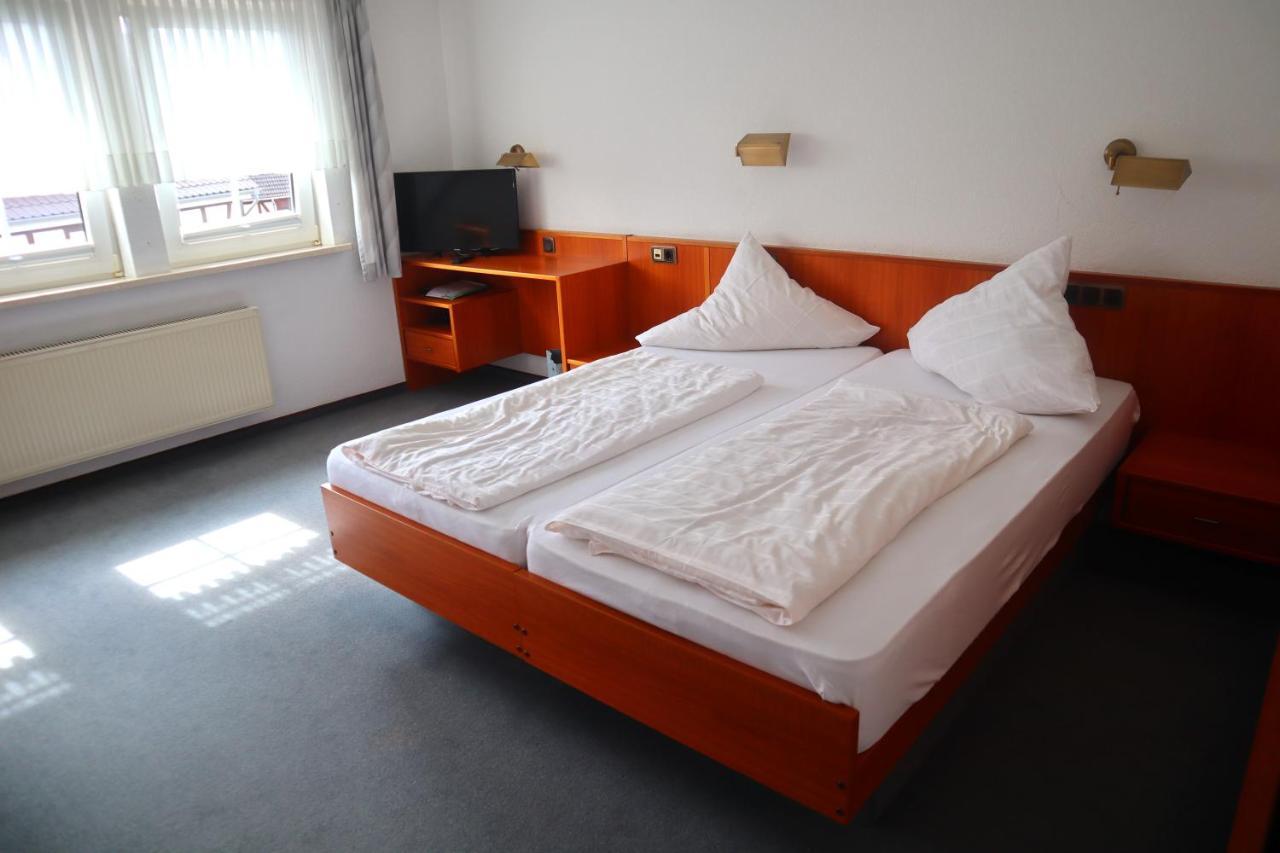 Hotel Pension Zur Harburg Uslar Exteriér fotografie