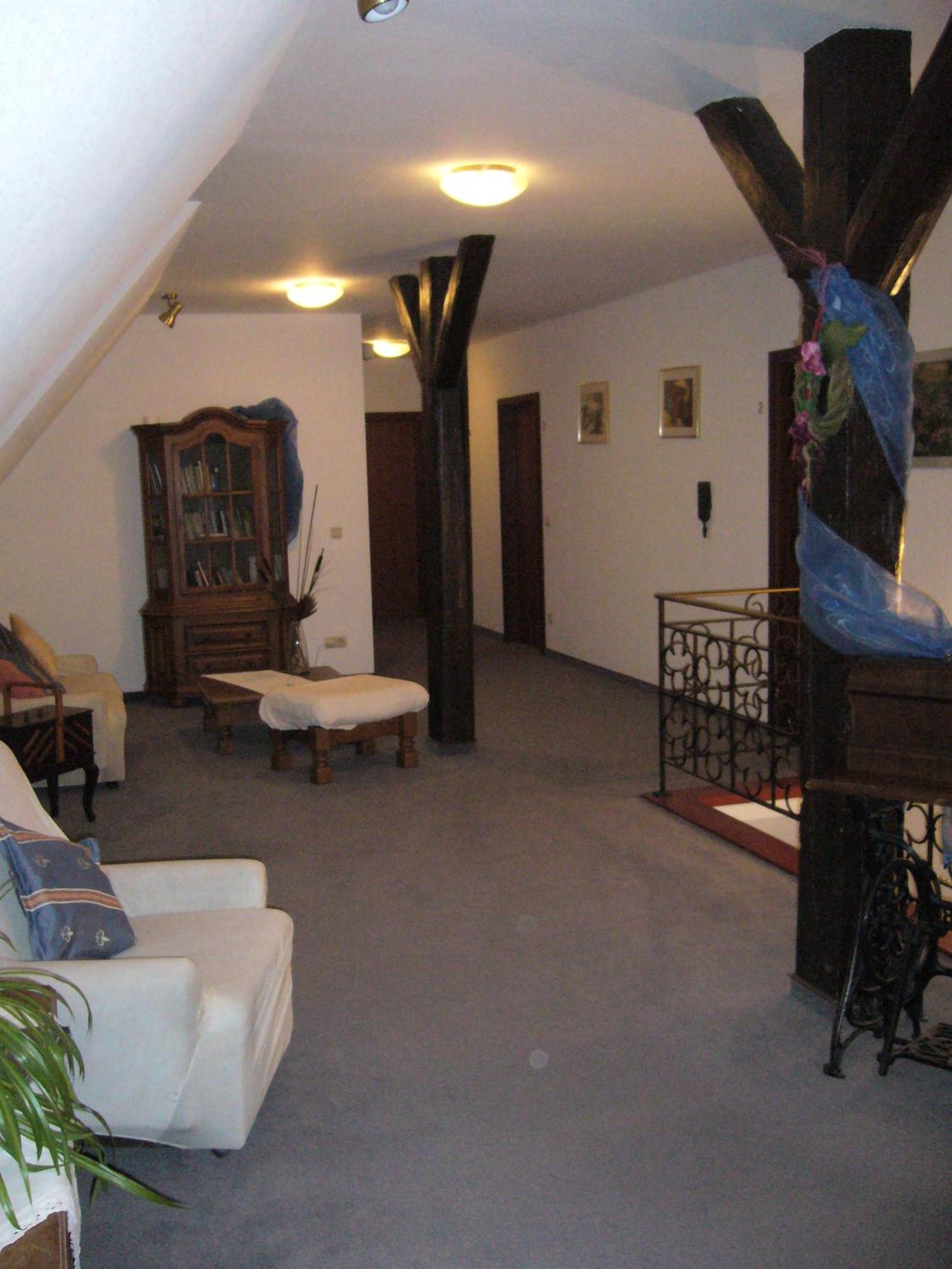 Hotel Pension Zur Harburg Uslar Exteriér fotografie